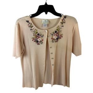 Susan Bristol M 1996 Sweater Embroidered Flowers Translucent buttons.